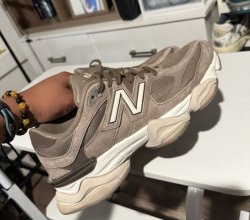 New Balance 9060